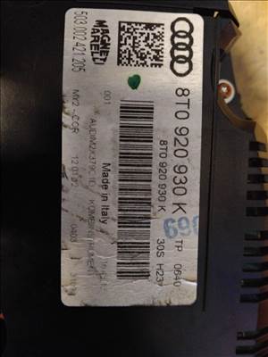 Audi A5 (B8 - 8T) Müszercsoport/kilométeróra/ 8to820930k