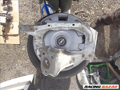 Opel Combo C Tour 1.7 CDTI Jobb oldali lámpatartó keret