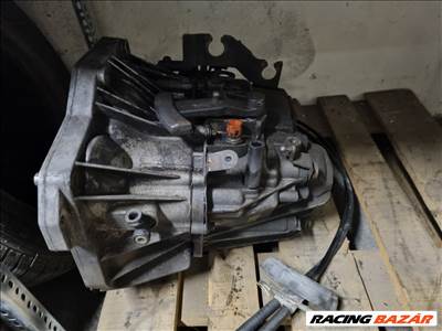 Renault Trafic Opel Vivaro 2.5dci sebességváltó 