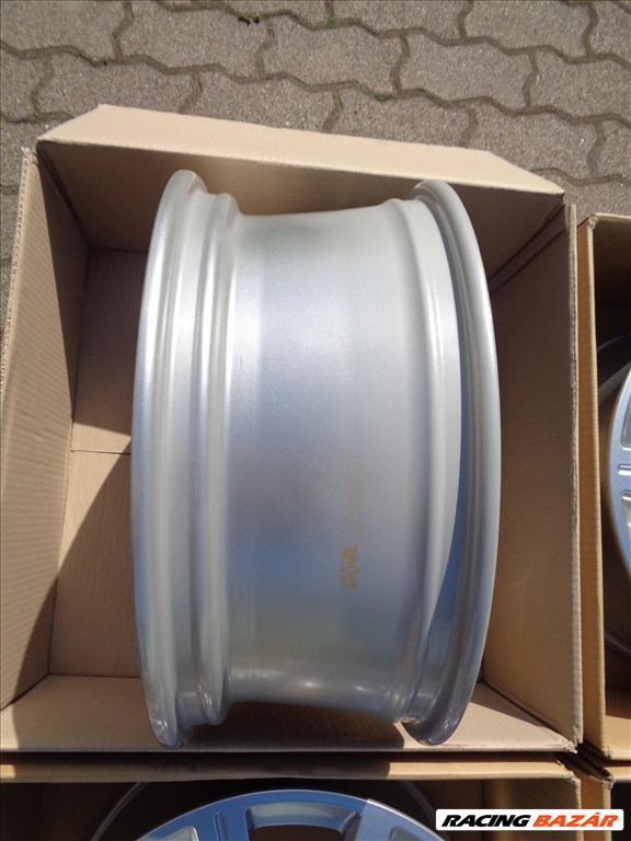 Audi RSQ3 Gyári alufelni 19-es, 5×112-es osztó, szalon autóról eladó.  5. kép