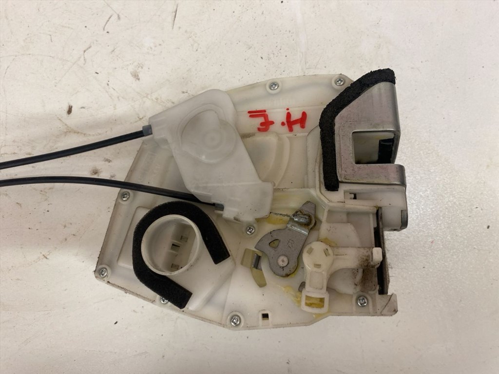 SUZUKI SX4 GY Jobb hátsó Központizár Motor 1. kép