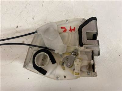 SUZUKI SX4 GY Jobb hátsó Központizár Motor