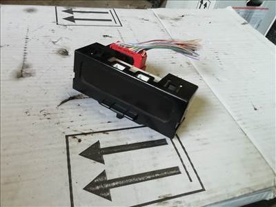 Renault Mégane II 2.0 16V Kijelző  8200107839