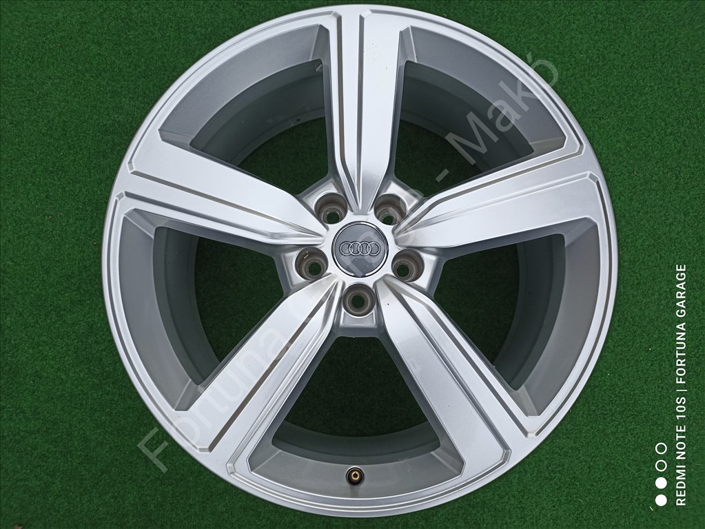  5x112 20" Audi E-tron/Q8 újszerű alufelni garnitúra 3. kép