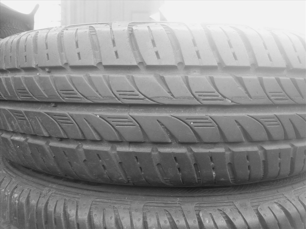  175/65R14 Semperit Comfort-life2 nyári gumi 4 db 30.000,-ft 2. kép