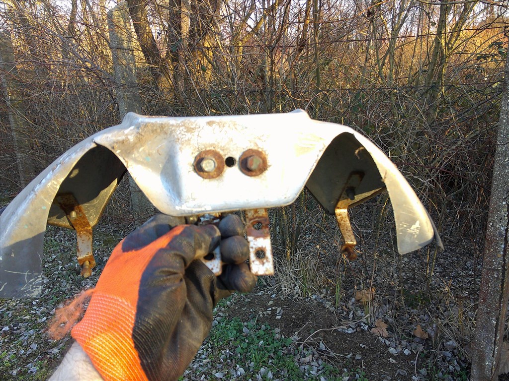 KIS-VAGY NAGY MKP.-RA RÉGI ÜVEGSZÁLAS FEJIDOM ELADÓ 6. kép