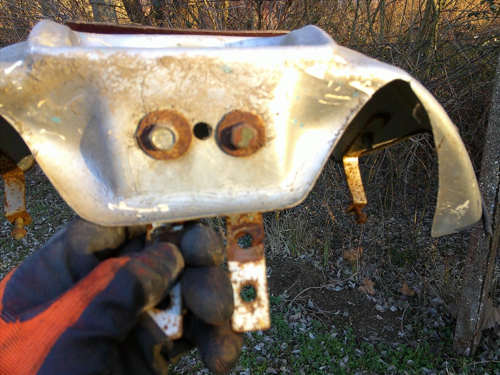 KIS-VAGY NAGY MKP.-RA RÉGI ÜVEGSZÁLAS FEJIDOM ELADÓ 7. kép