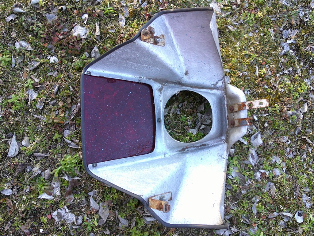 KIS-VAGY NAGY MKP.-RA RÉGI ÜVEGSZÁLAS FEJIDOM ELADÓ 22. kép