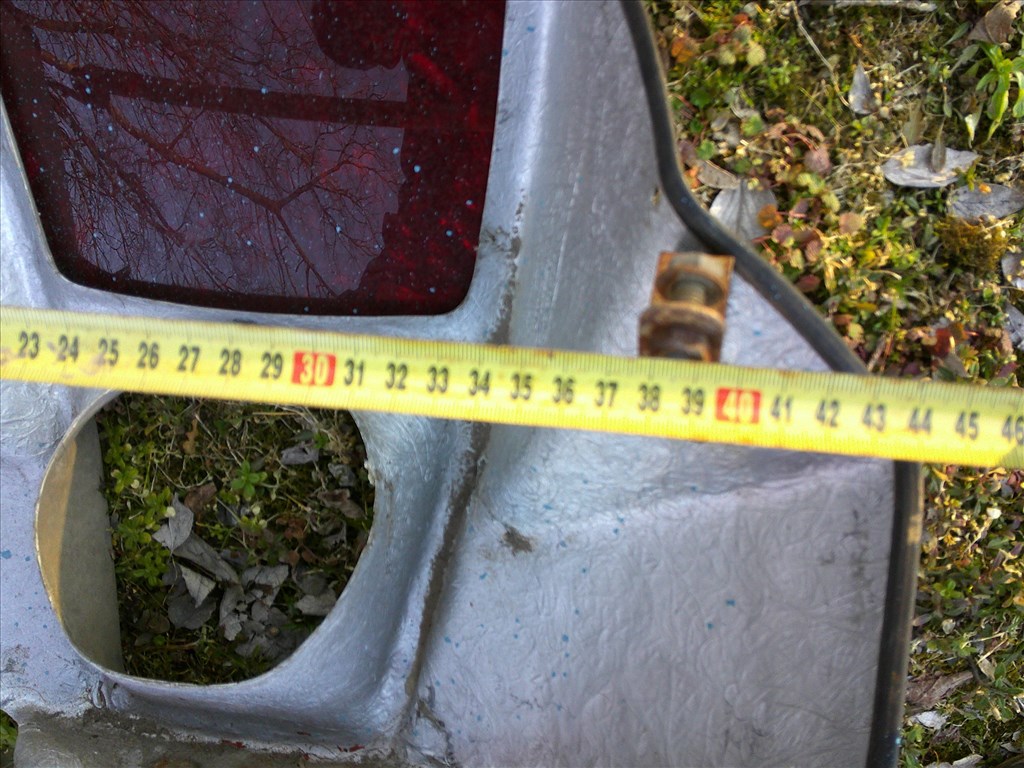 KIS-VAGY NAGY MKP.-RA RÉGI ÜVEGSZÁLAS FEJIDOM ELADÓ 25. kép