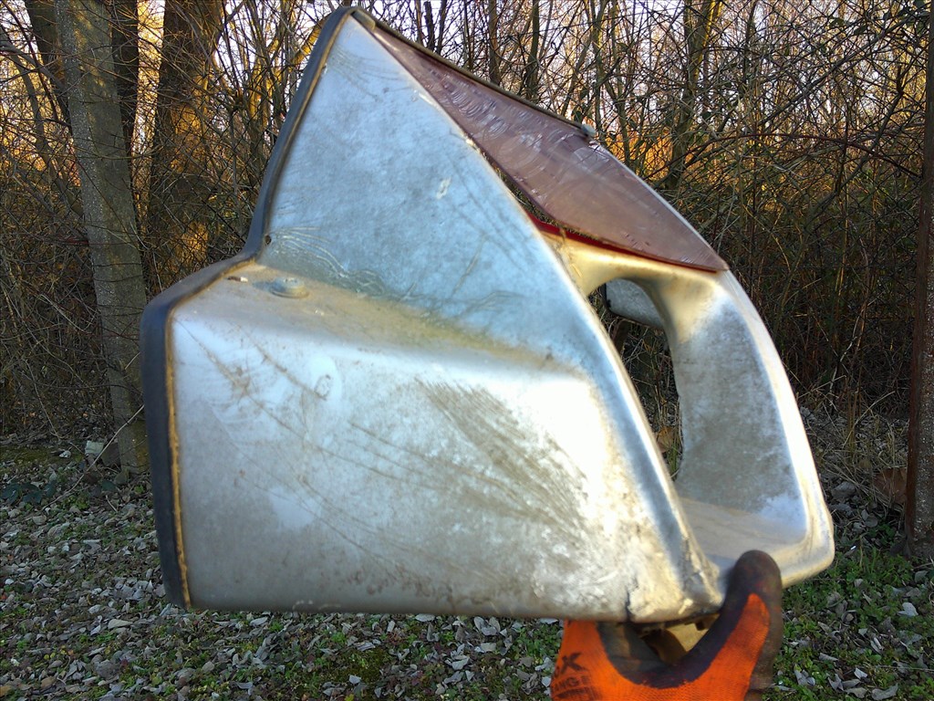 KIS-VAGY NAGY MKP.-RA RÉGI ÜVEGSZÁLAS FEJIDOM ELADÓ 37. kép