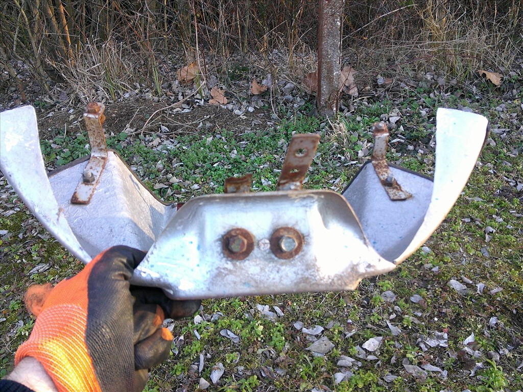 KIS-VAGY NAGY MKP.-RA RÉGI ÜVEGSZÁLAS FEJIDOM ELADÓ 38. kép