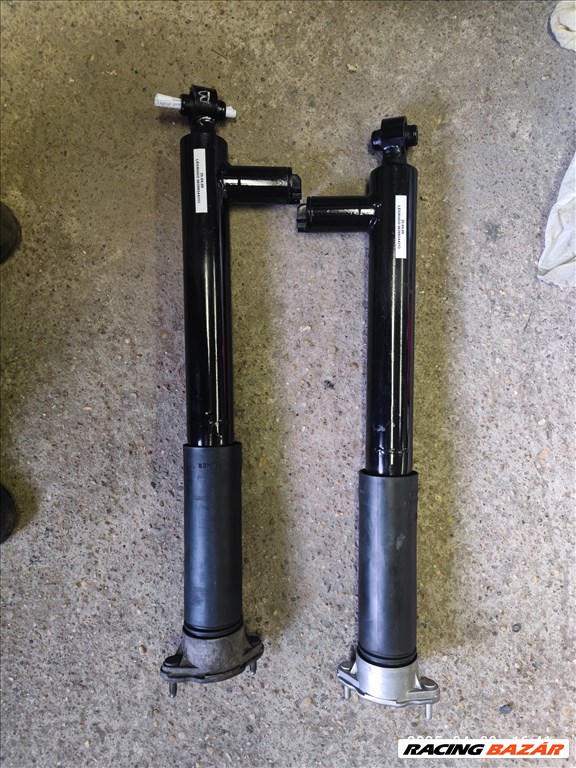 Légrugó javítás, adaptív lengéscsillapító javítás. 4. kép