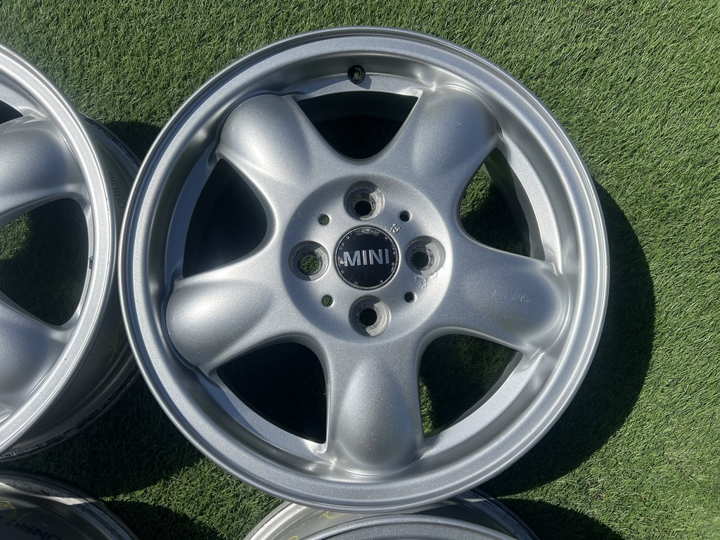 4x100 15" Mini gyári alufelni 5,5Jx15h2 ET45 4. kép