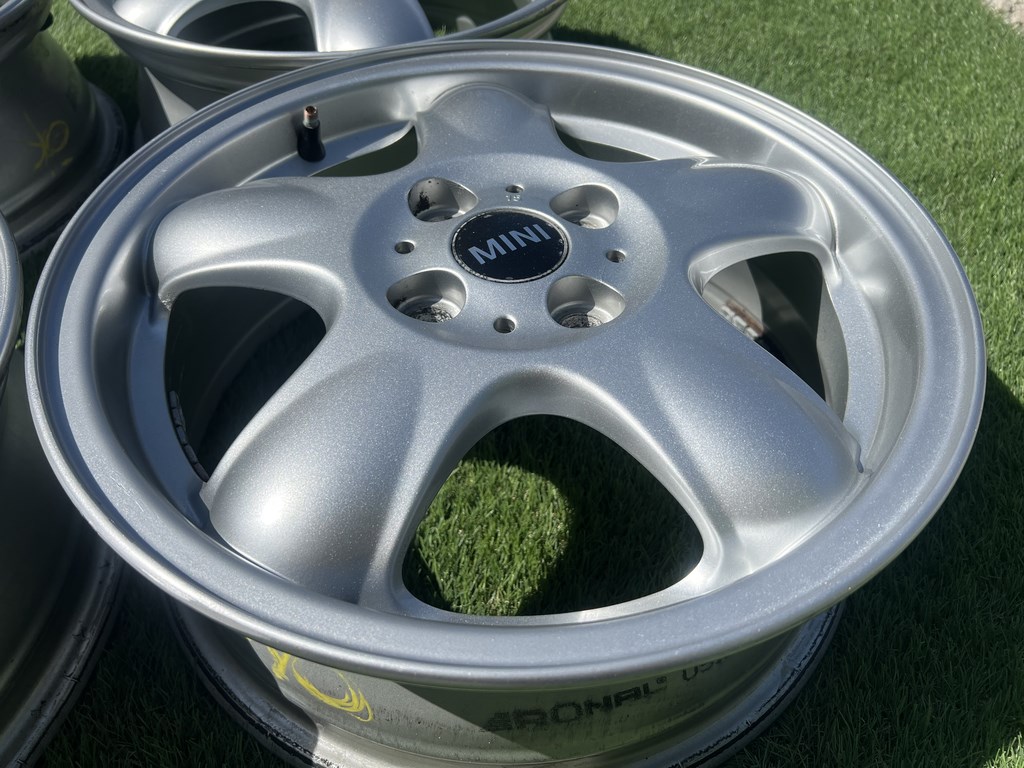 4x100 15" Mini gyári alufelni 5,5Jx15h2 ET45 6. kép