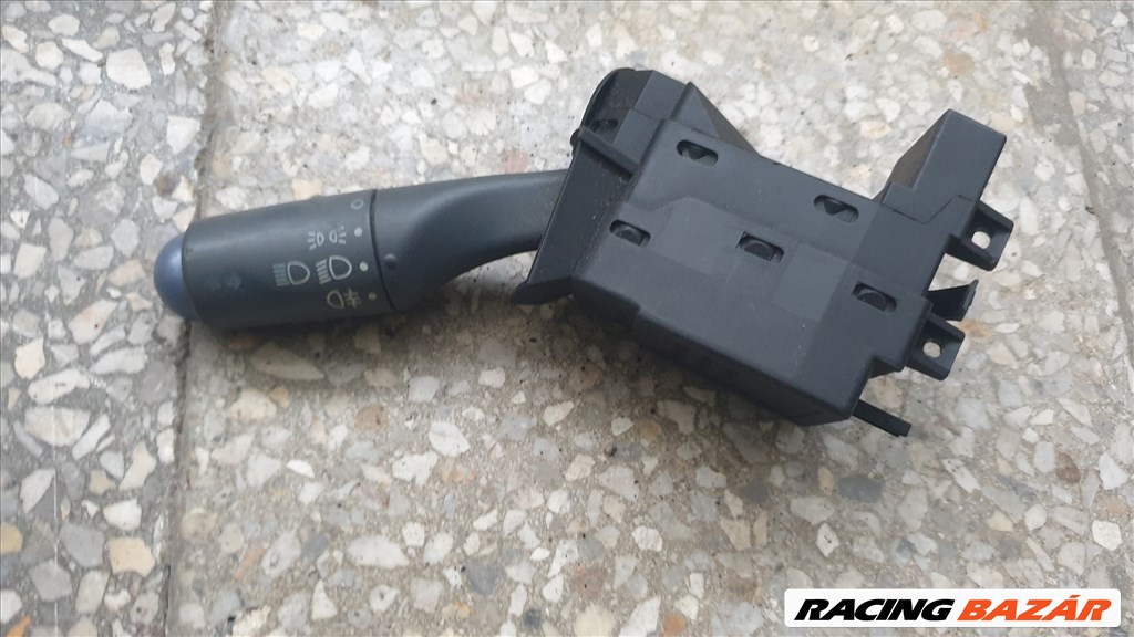 Smart bajuszkapcsoló 1. kép