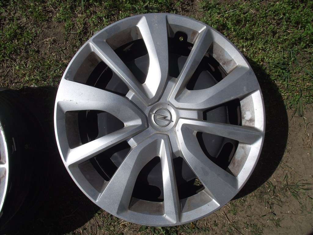 Opel F Corsa gyári 16" lemezfelni dísztárcsa 4X108 9825016480 4. kép