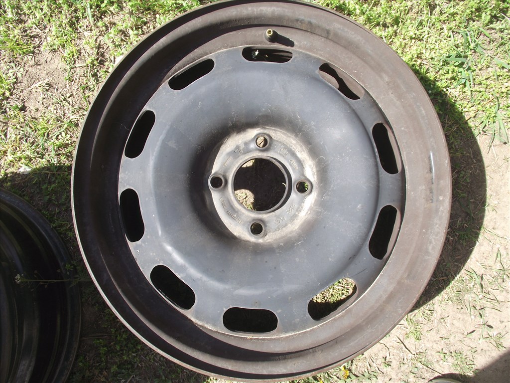 Opel F Corsa gyári 16" lemezfelni dísztárcsa 4X108 9825016480 5. kép