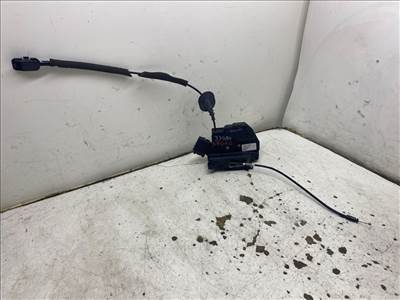 RENAULT CLIO IV 1.5 dCi 90 Bal hátsó Ajtózár #37046# 825017868R