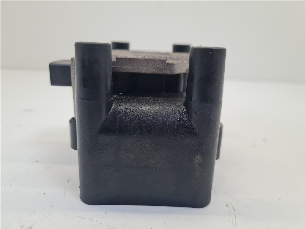 Volkswagen Golf VI 1.2 TSI gyújtótrafó (19965) 040402003 3. kép