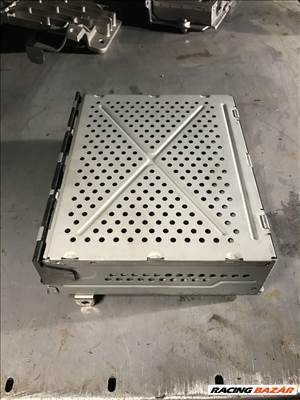 Audi A4 (B8 - 8K) erősítő  4f0035541l