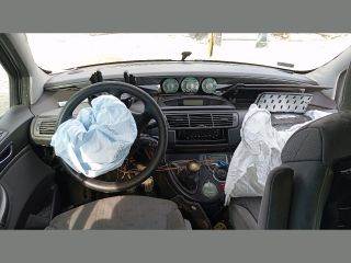 Peugeot 807 Bal első Biztonsági Öv Csat *146085*