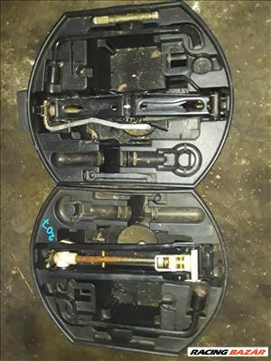 Peugeot 307 Emelő Kerékkulcs 