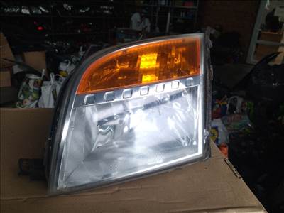 Ford Fusion facelift 2005- bal első fényszóró