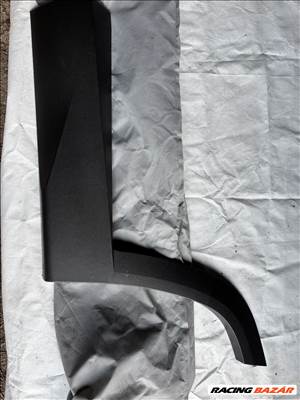 Hyundai Tucson (NX4) Bal hátsó ajtó díszléc 87731-n7000