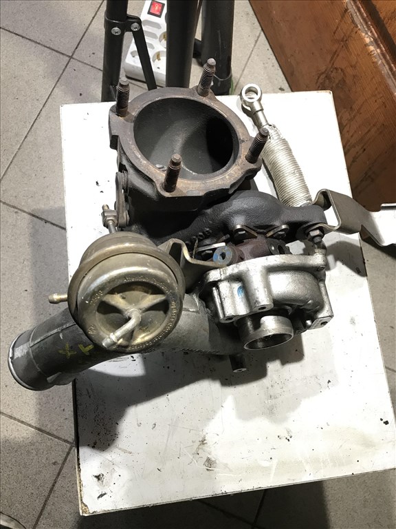 Seat Ibiza III 6K2 1,8T CUPRA AQX / turbó 06a145704k 1. kép