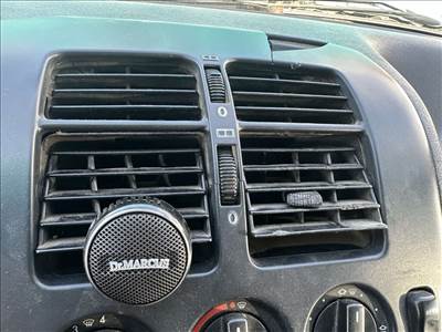Mercedes Vito 638 középső szellőző rács  611980
