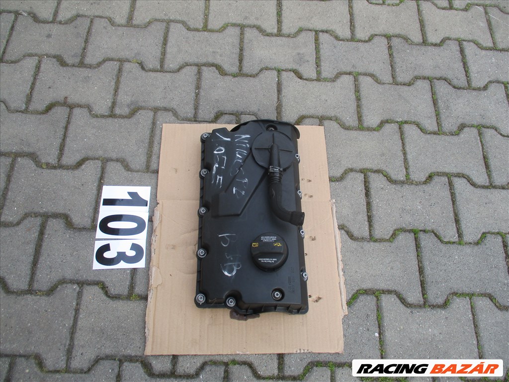 Volkswagen Touran Szelepfedél 1.9PDTDI 105LE BKC 038103469d 2. kép