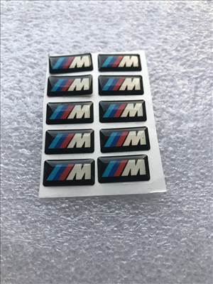BMW M jel embléma kormány, alufelni 