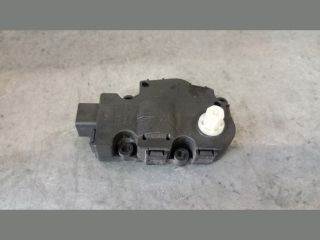 Audi A4 (B8 - 8K) Fűtés Állító Motor *136542* behr-k9749007 28112013