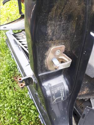 Opel Astra G Oldal ajtó zárütköző 