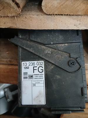 Opel Corsa C 1.0 BCM  13236032