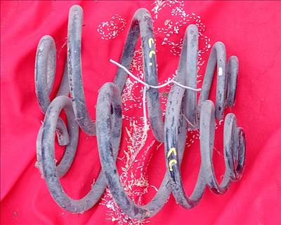 Opel Corsa C spirálrugó hátsó 