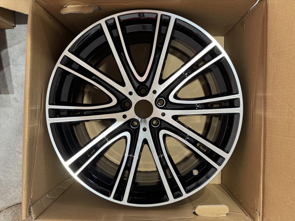 R20 Original BMW 8J ET30 - 8053501 2DB ALUFELNI FELNI  1. kép