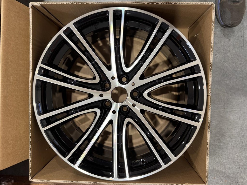 R20 Original BMW 8J ET30 - 8053501 2DB ALUFELNI FELNI  2. kép