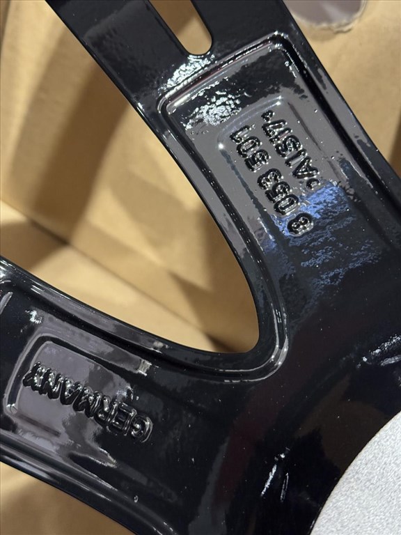 R20 Original BMW 8J ET30 - 8053501 2DB ALUFELNI FELNI  10. kép