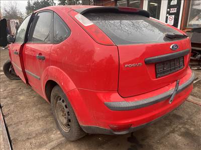 Ford Focus Mk2 1.4i bontott alkatrészei