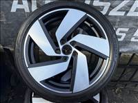 VOLKSWAGEN GOLF GTI MK8 RICHMOND gyári 7,5X18-as 5X112-es ET51-es könnyűfém felni garnitura