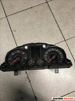 Volkswagen Passat B6 2,0 PD - kilométer óra