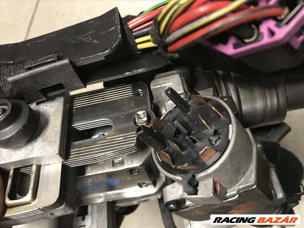 Volkswagen Passat B5.5 gyújtáskapcsoló + kulcs 2. kép