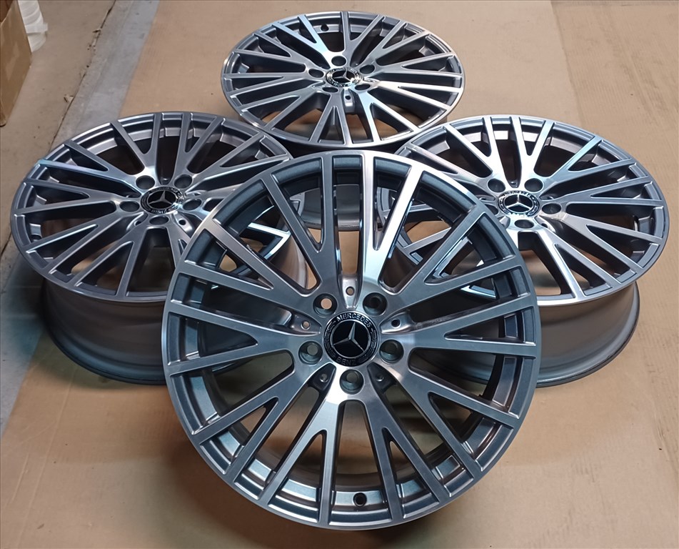 Gyári Mercedes A B CLA W177 alufelnik 5x112 7,5x18 ET49 4db 2. kép