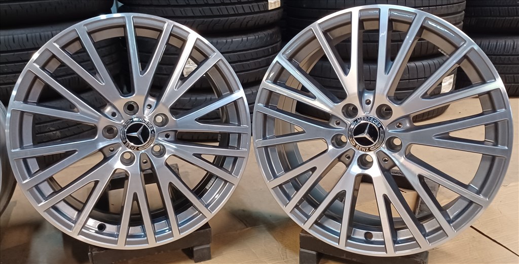 Gyári Mercedes A B CLA W177 alufelnik 5x112 7,5x18 ET49 4db 5. kép