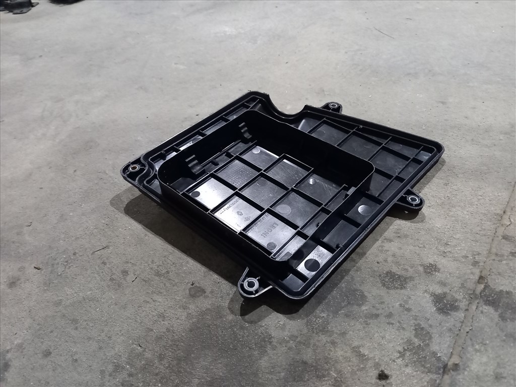 Renault Master Opel MOVANO 10 Biztosíték tábla tartó műanyag tető 0840 243128538r 6. kép