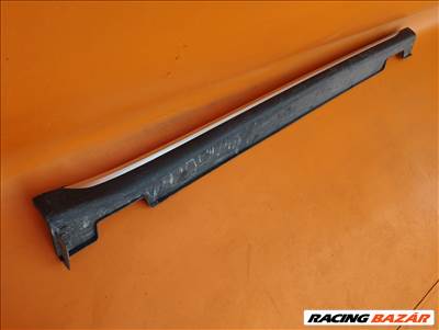 Kia X-Ceed jobb küszöb 87754-J7CA0 (S.40.507)