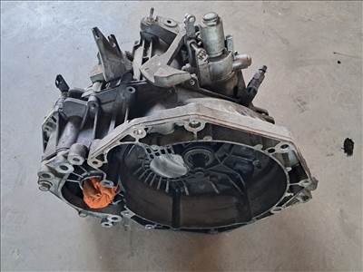 Chevrolet Captiva 2.2 diesel váltó F40