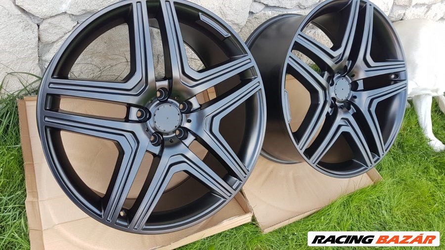 157 FEKETE  ALUFELNI 22 5x130 MERCEDES G KLASSE ET48 1. kép