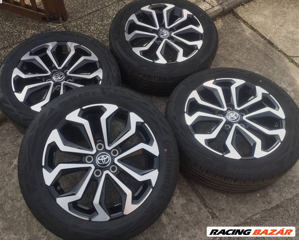 5x114,3 17 Toyota Yaris cross gyári - Continental 215/55 r17 " dot24 2. kép